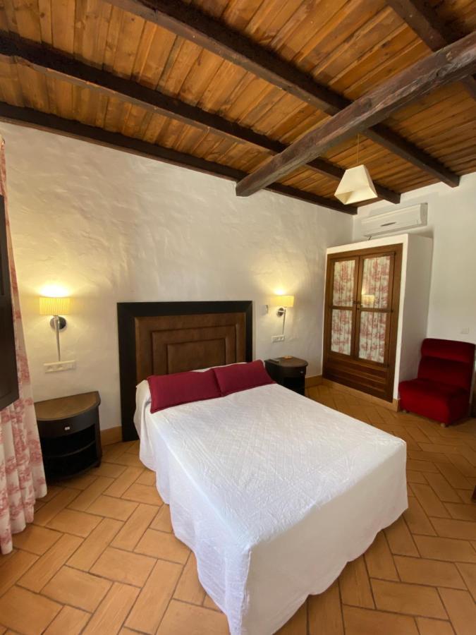 Apartamentos Turisticos - Hostal Los Alisos Алиседа Экстерьер фото