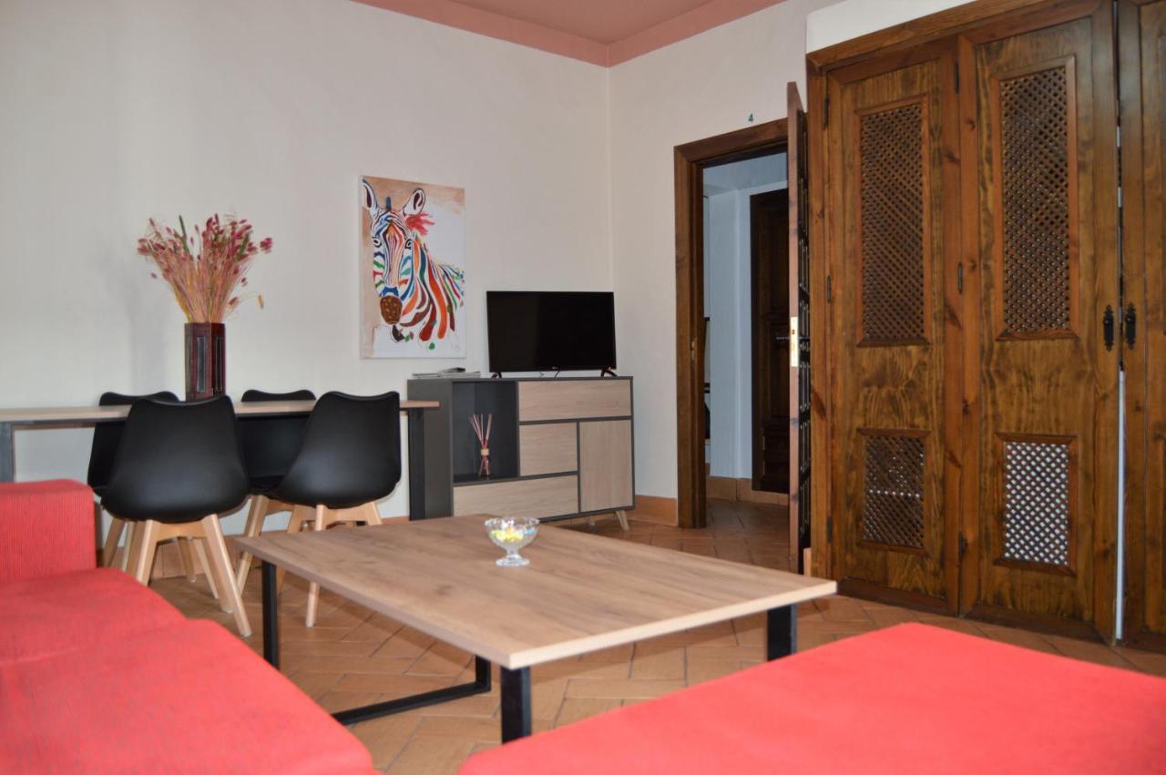 Apartamentos Turisticos - Hostal Los Alisos Алиседа Экстерьер фото
